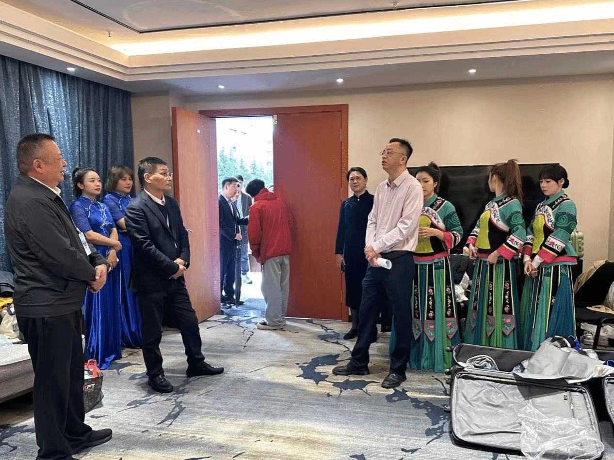 黔韵悠扬 乐润匠心——贵州省民族管弦乐团专场音乐会走进美加墨世界杯官网